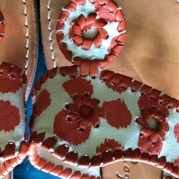 JACK Rogers burnt orange canvas and leather slip on thong sandal. Size 9. - Picture 6 of 8